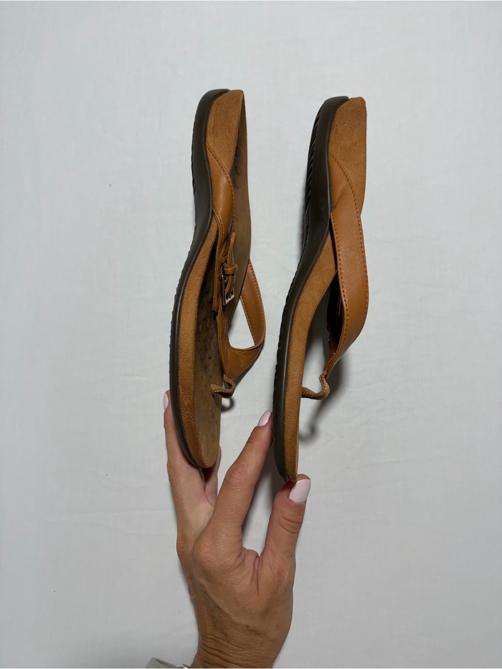 Vionic sandals - Picture 3 of 9